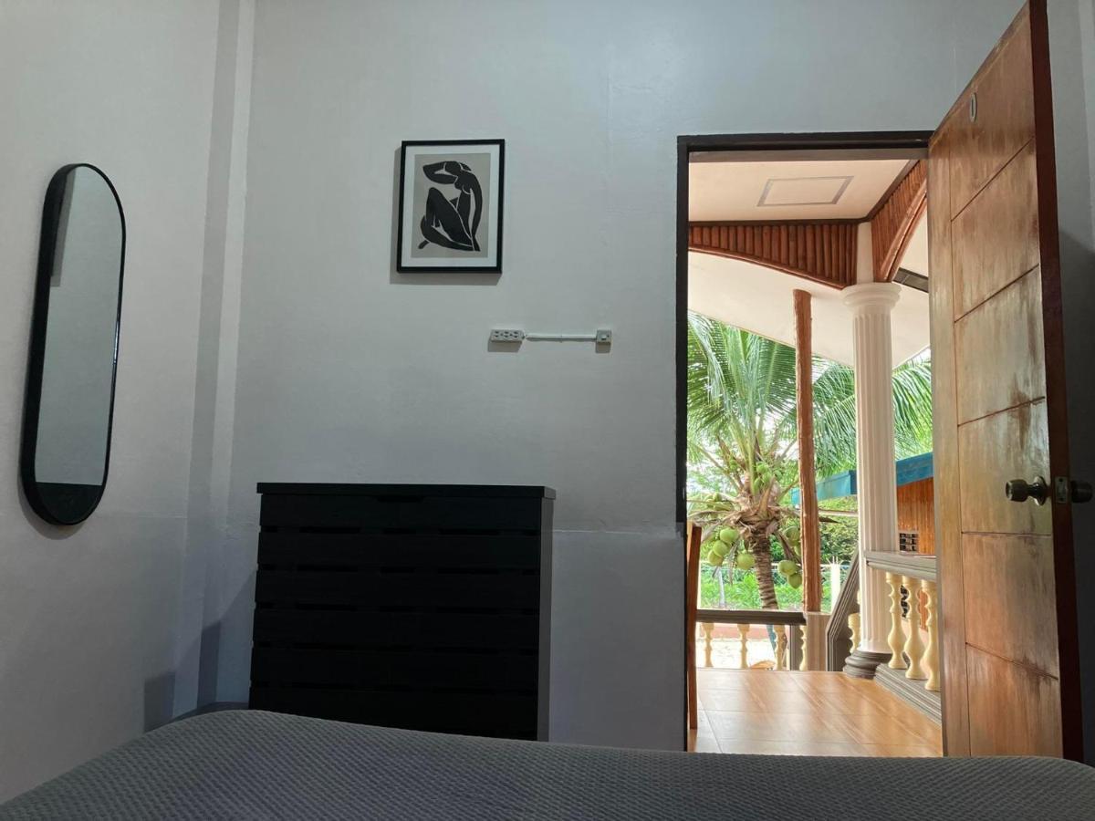 Maya Guest House - Sipaway Island San Carlos  Kültér fotó